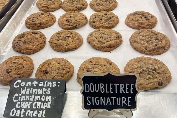 Nashville's 12South Foodie Adventure: A Secret Culinary Walking Tour