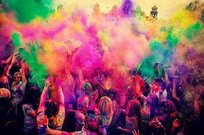 Taj Mahal: Sunrise & Holi Festivities - 2-Day Agra Tour