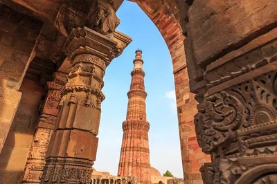 Unveiling Delhi: A Customizable Sightseeing Adventure with Expert Guidance