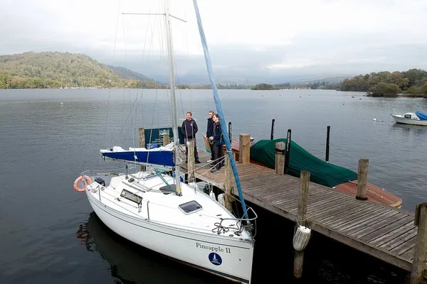 Lake Windermere: Private Sailing Adventure!