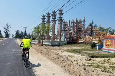 Hue's Countryside Unveiled: Cycle Through History & Serenity