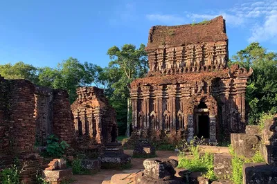 My Son Sanctuary: Ancient Ruins & Rice Paper Tour