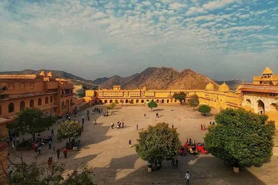Unlock India's Majesty: 4-Day Luxury Golden Triangle Tour