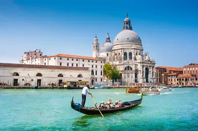 Venice: Basilica & Gondola - Skip the Line!