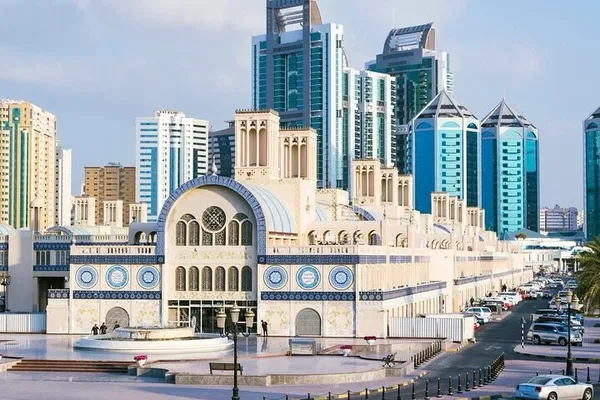 Unveiling Sharjah: A Personalized Cultural Expedition from Dubai