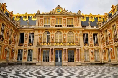 Unveiling Royal Grandeur: Private Versailles & Monet's Giverny Day Tour from Paris