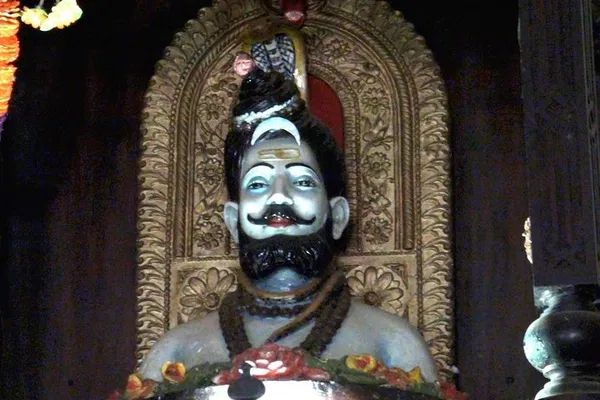 Goa Temples Tour: History & Beauty