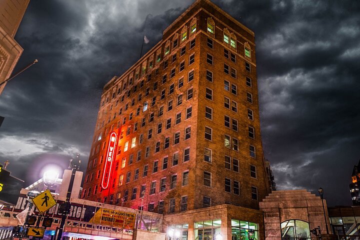 https://images.dyvarcity.com/experience-images/dyvarcity_815f652026084659f635f3880_03.jpg