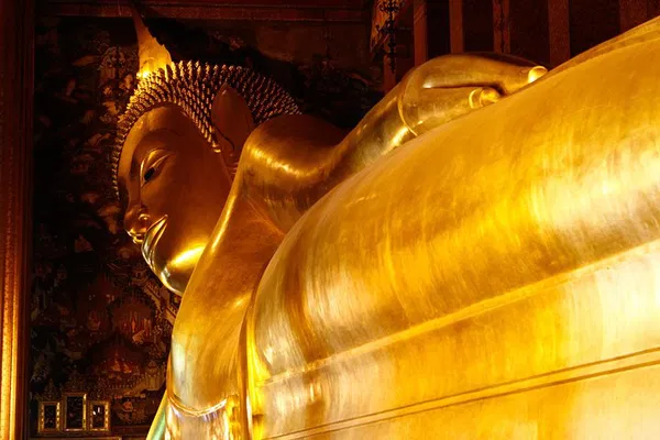 Bangkok's Top 3 Temples: Private Tour & Luxury Option