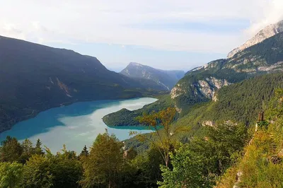 Lake Molveno & Grappa Tour: Honey, Views & Italian Liqueurs