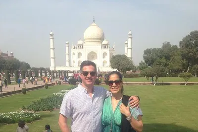 Witness Taj Mahal's Sunrise: A Private Agra Day Trip from Delhi