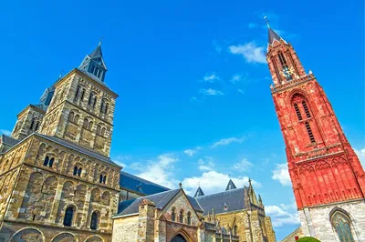 Maastricht Adventure: Uncover Hidden Gems with a Self-Guided Scavenger Hunt!