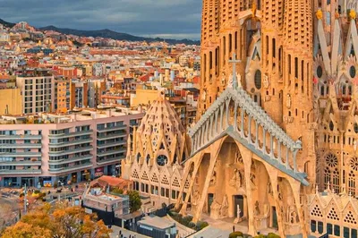 Uncover Barcelona's Architectural Marvels: A Self-Guided Modernist Journey