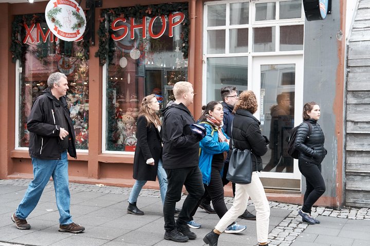 Reykjavik History Walk: Funky Tales & Local Lunch!