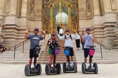 Glide Through Paris: An Unforgettable Segway Adventure!