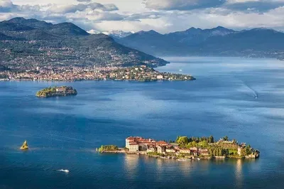 Explore Borromean Islands: Hop-On Hop-Off Lake Maggiore Adventure!