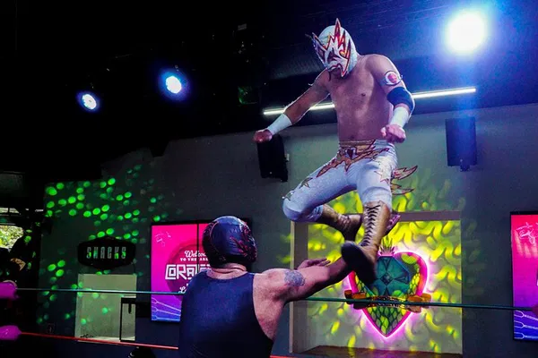 Cozumel Lucha Libre: Tacos, Margaritas, and High-Flying Action!