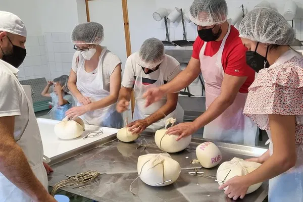 Menorcan Cheese Making: A Hands-On Farm to Table Experience