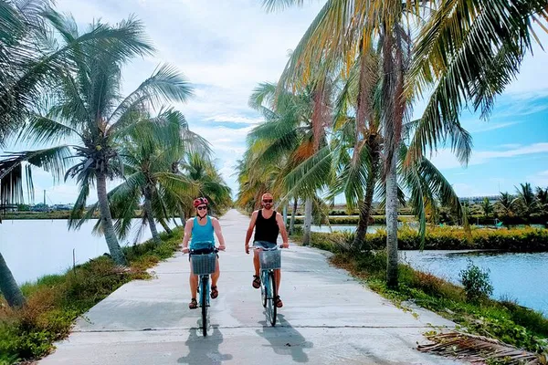 Discover Hoi An's Hidden Gems: A Cycling Adventure Through Countryside Charm
