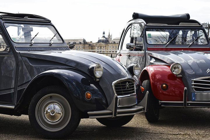 Bordeaux by 2CV: A Charming Private City Tour