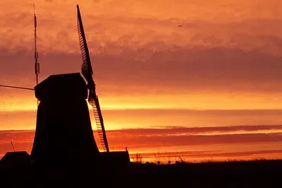 Discover Dutch Windmills: A Private Countryside Tour with the Windmill Girls!