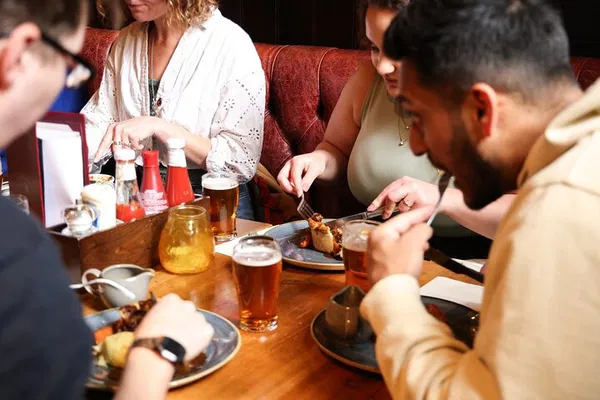 London Food Tour: City's Best Bites & History!