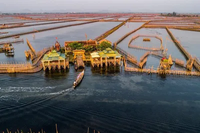 Sunset Serenity: Tam Giang Lagoon's Golden Hour Escape