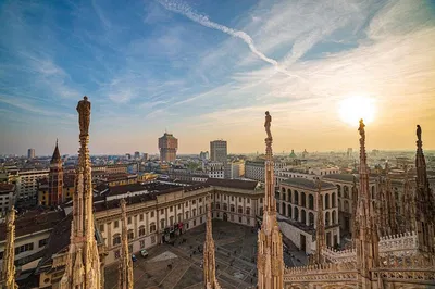 Unveiling Milan's Majesty: A Guided Duomo Experience