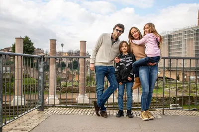 Unleash Ancient Rome: A Kid-Friendly Colosseum & Forum Adventure!