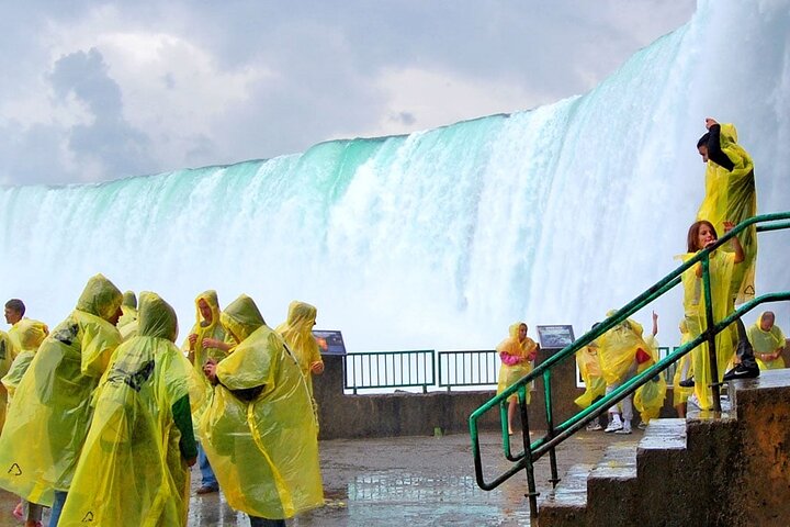 Niagara Falls Day Tour from Toronto: Boat & Journey Behind Falls