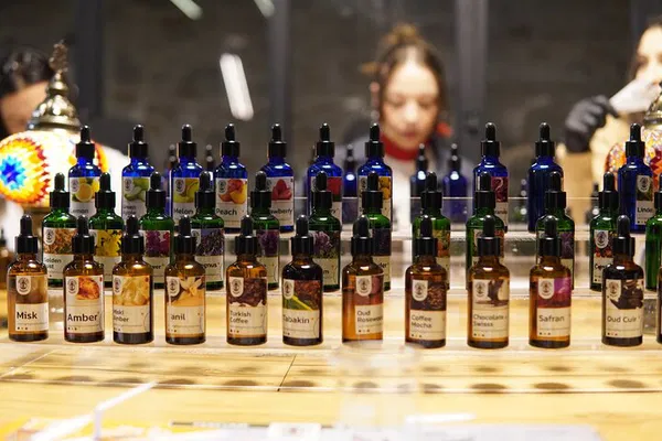 Istanbul: Craft Your Custom Perfume with a Pro!