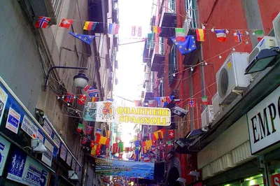 Explore Naples: Spanish Quarters Walking Tour