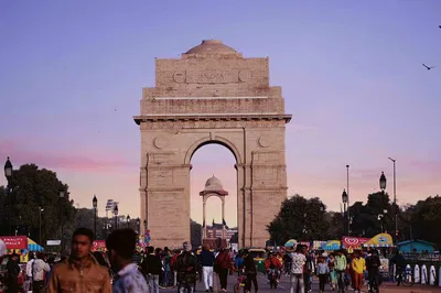 Discover Delhi's Majesty: A Full-Day Immersive Guided Tour