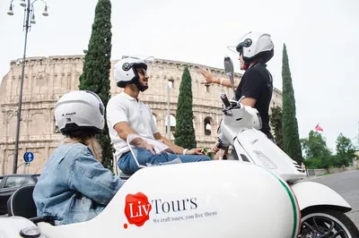 Unleash Your Inner Roman: Vespa Adventure Through the Eternal City