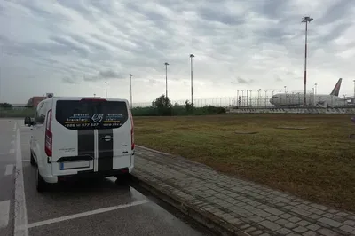 Piran/Portorož to Venice Airport: Small-Group Transfer