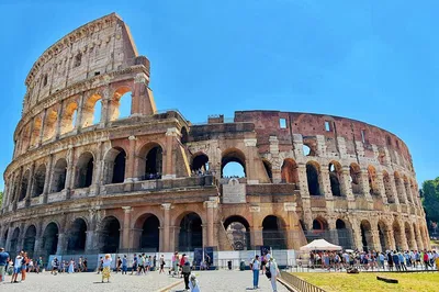 Unveiling Ancient Rome: Colosseum, Forum & Palatine Hill Adventure