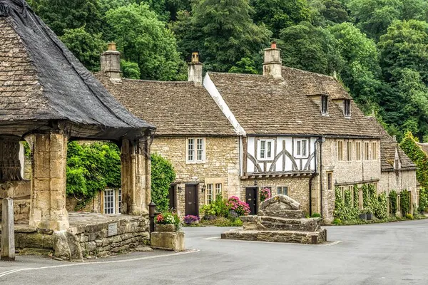 Cotswolds Private Day Tour from Bath: See England's Charm