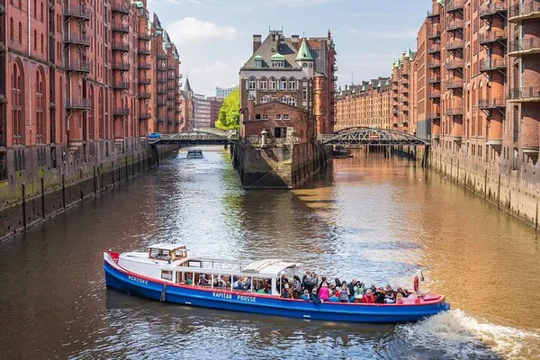 Hamburg Harbor Tour: Unveiling Maritime Marvels in 60 Minutes!