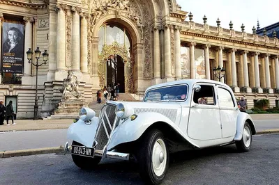 Parisian Glamour: Vintage Car Tour & Crazy Horse Cabaret Extravaganza