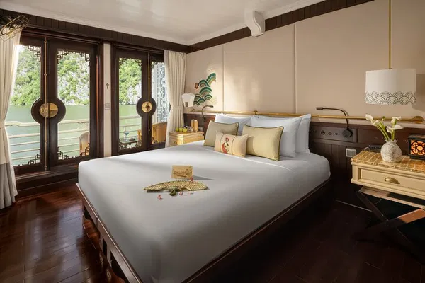 Ha Long Bay 3-Day Cruise: All-Inclusive Luxury Escape