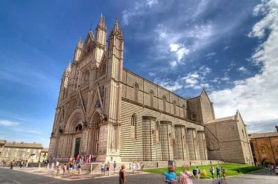 Unveiling Umbria's Charm: A Roman-Inspired Private Day Trip from Florence