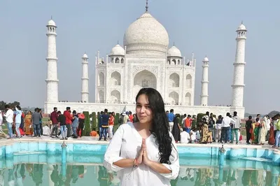 Unveiling Agra's Splendor: A Private Taj Mahal & Agra Fort Tour