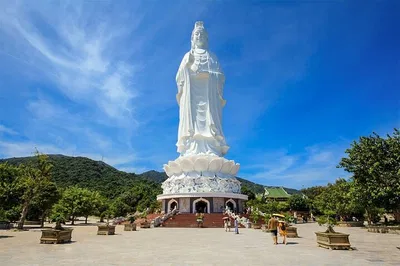 Da Nang Tour: Lady Buddha, Monkey Mt & Cave!