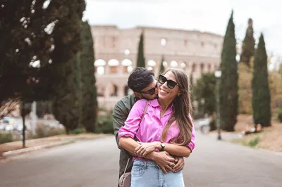 Rome Photoshoot: Capture Your Love Story in Iconic Locations