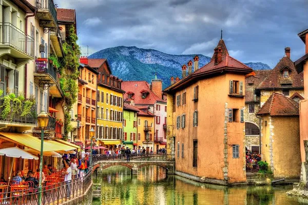 Discover Annecy: A Private Lakeside Escape from Geneva