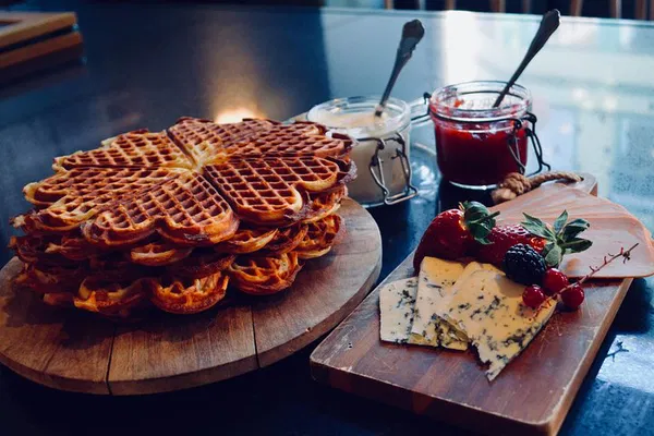 Oslo Culinary Adventure: A Taste of Norway Walking Tour