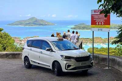 Seamless Seychelles: Private Day Tour with Airport & Hotel Transfers