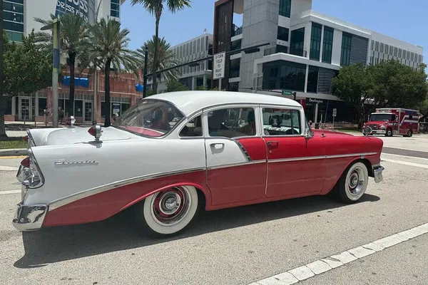 Miami Classic Car Tour: History & Hidden Gems