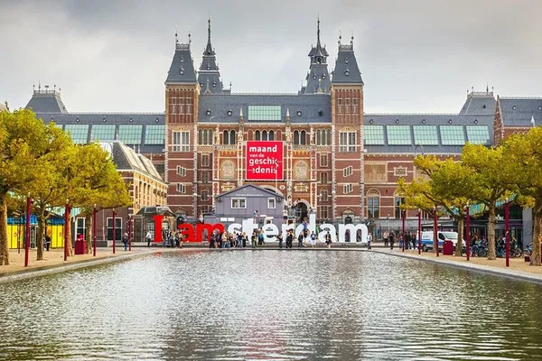 Amsterdam & Dutch Countryside: A Luxurious Day Trip from Brussels