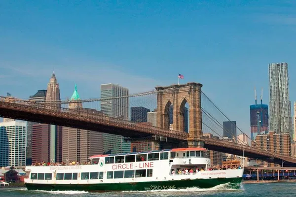 Manhattan Circle Line Cruise: Iconic Views & Island Exploration!